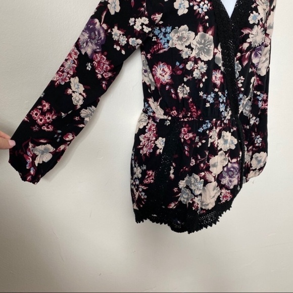 Band of Gypsies Floral Long Sleeve Romper Sz S - Picture 4 of 7